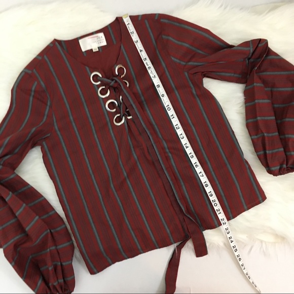✨5 FOR $25✨ JOA Los Angeles Red Stripe Lace Up Lone Sleeve Top - Picture 8 of 8